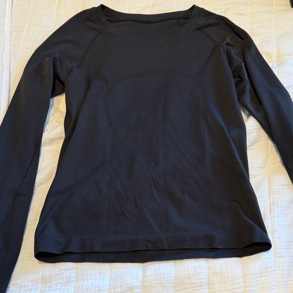 Lululemon Athletica Black Long Sleeve Top